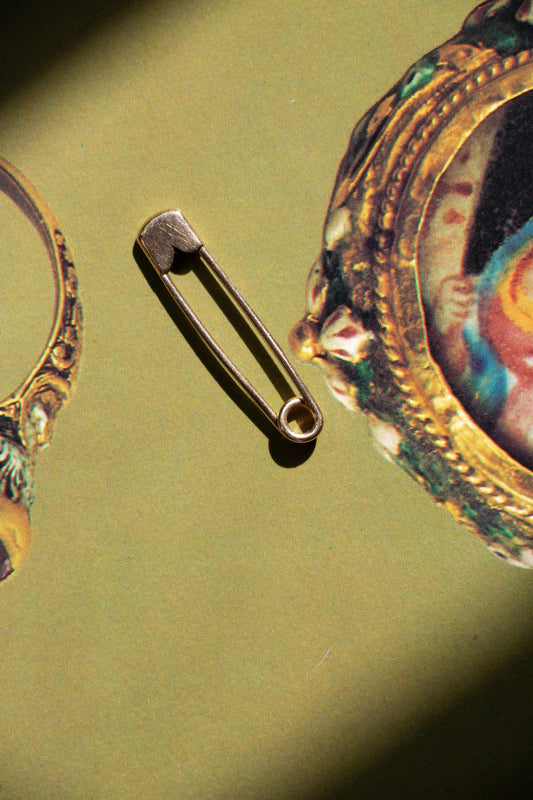 Charm - 14k Vintage Safety Pin Charm - LETTUCE STUDIOS