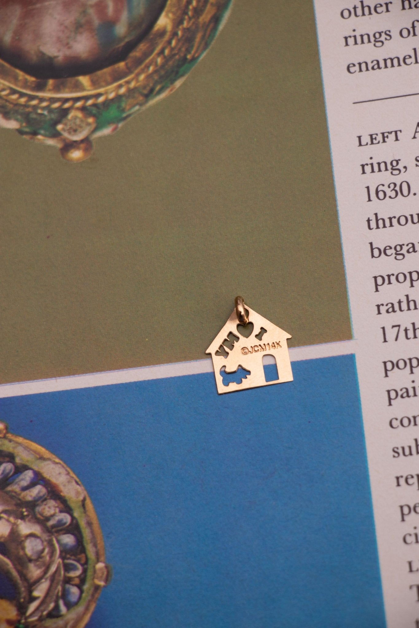 Charm - 14k Vintage I <3 My Dog House Charm - Lettuce Goods