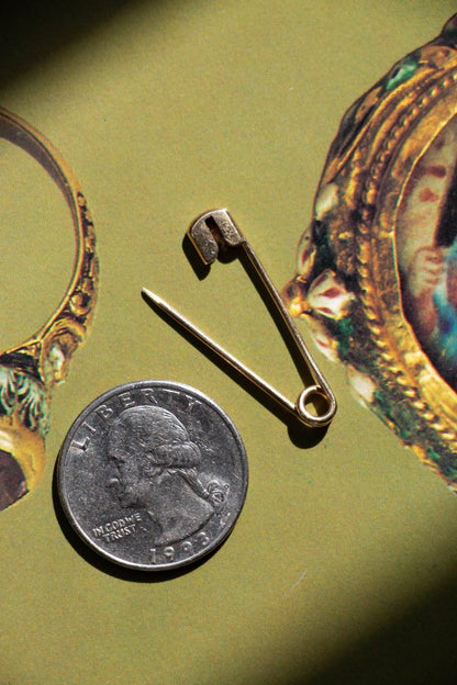 Charm - 14k Vintage Safety Pin Charm - LETTUCE STUDIOS