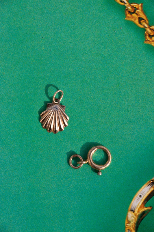 Charm - 14k Vintage Shell Charm - Lettuce Goods
