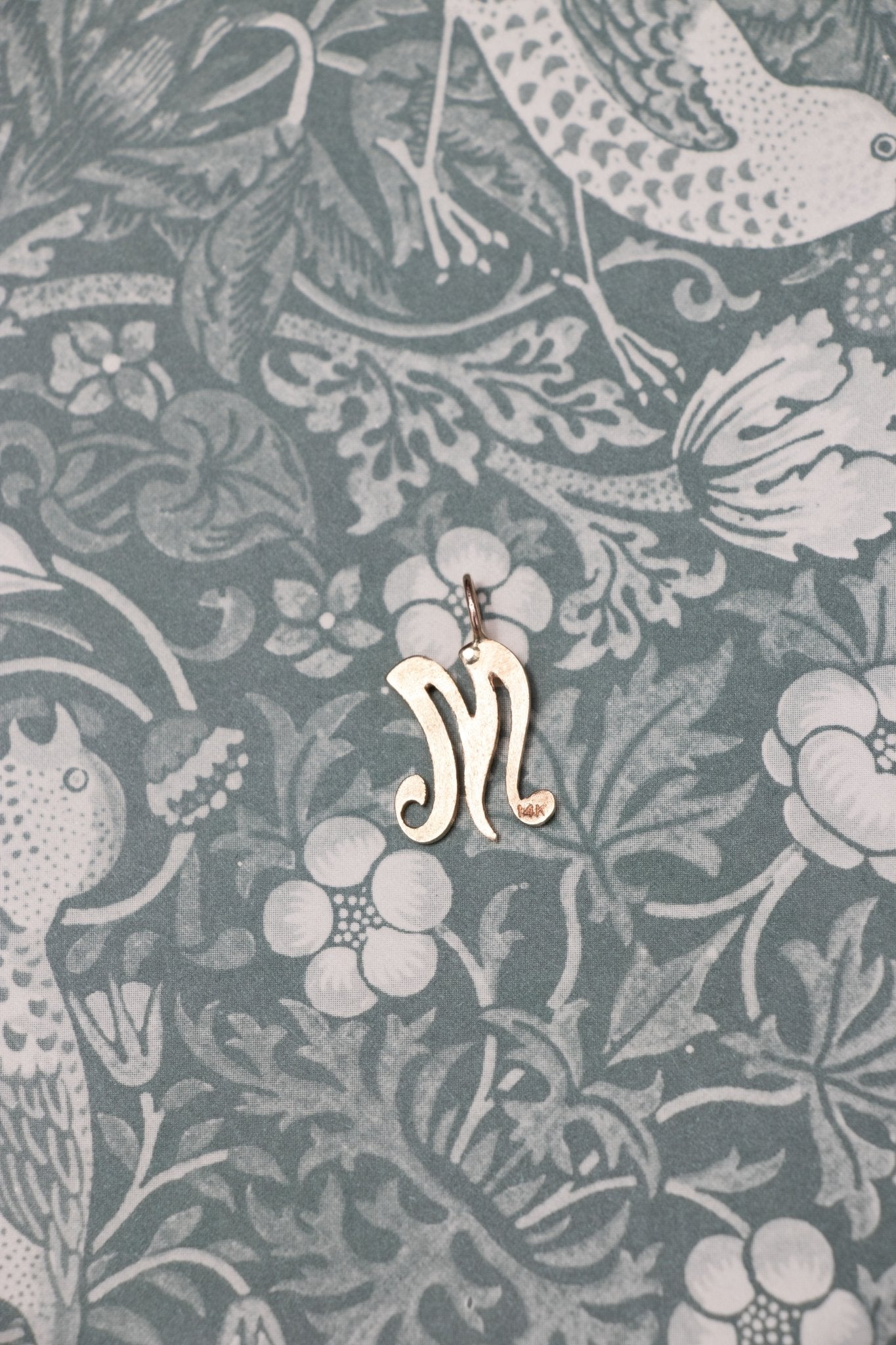 Charm - 14k Vintage Swirly ‘M’ Charm - LETTUCE STUDIOS