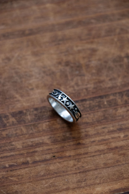 Vintage Sterling Stars & UFO Ring