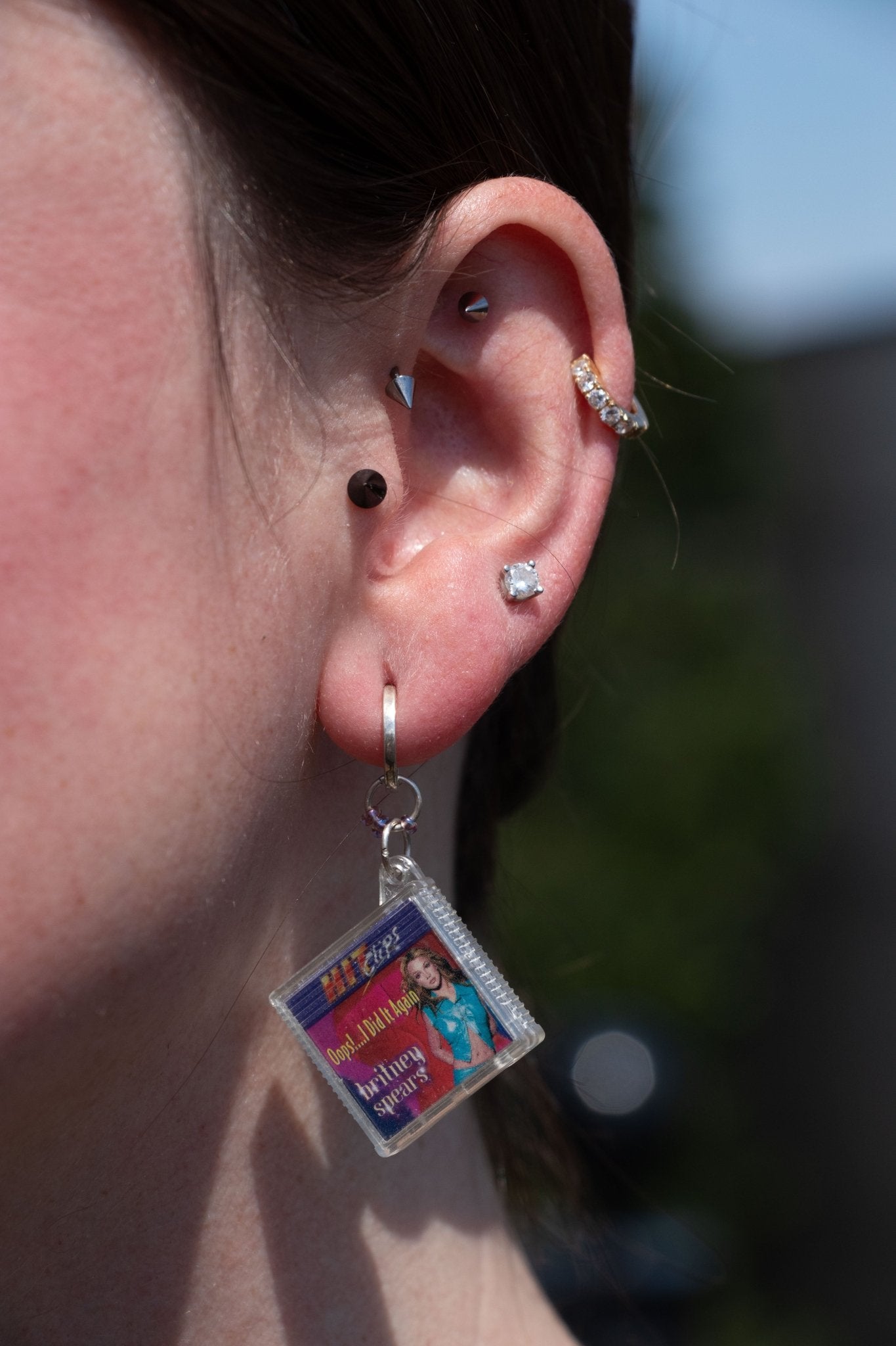 Charm - Hit Clip Charm: Britney Spears - Oops!... I Did It Again - Lettuce Goods