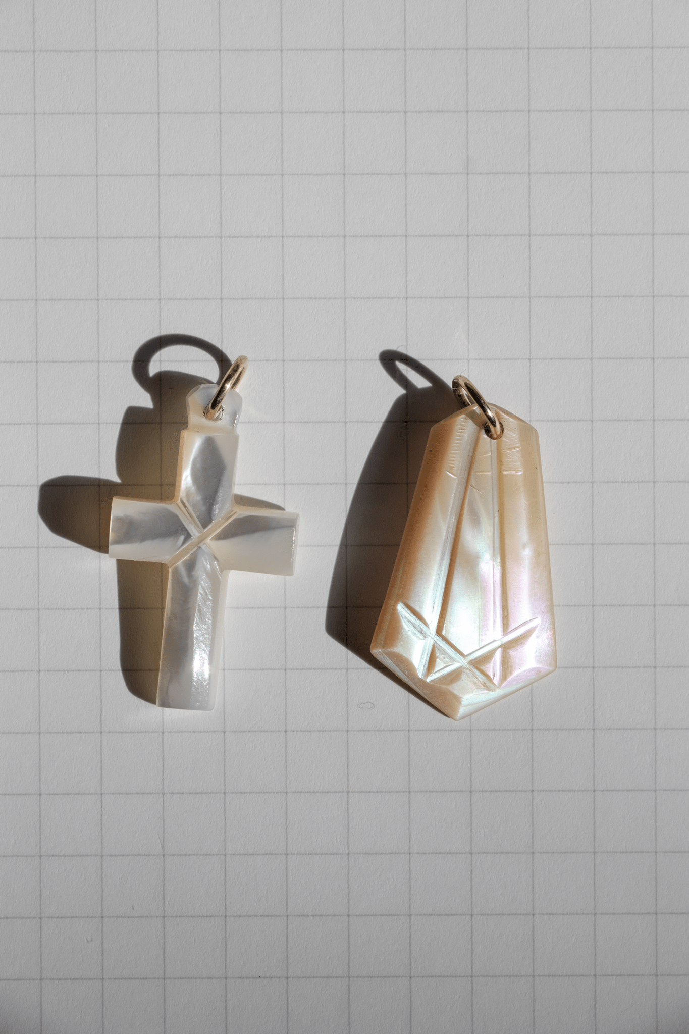 Charm - Mother of Pearl Amulet Charm - 14karatdoll