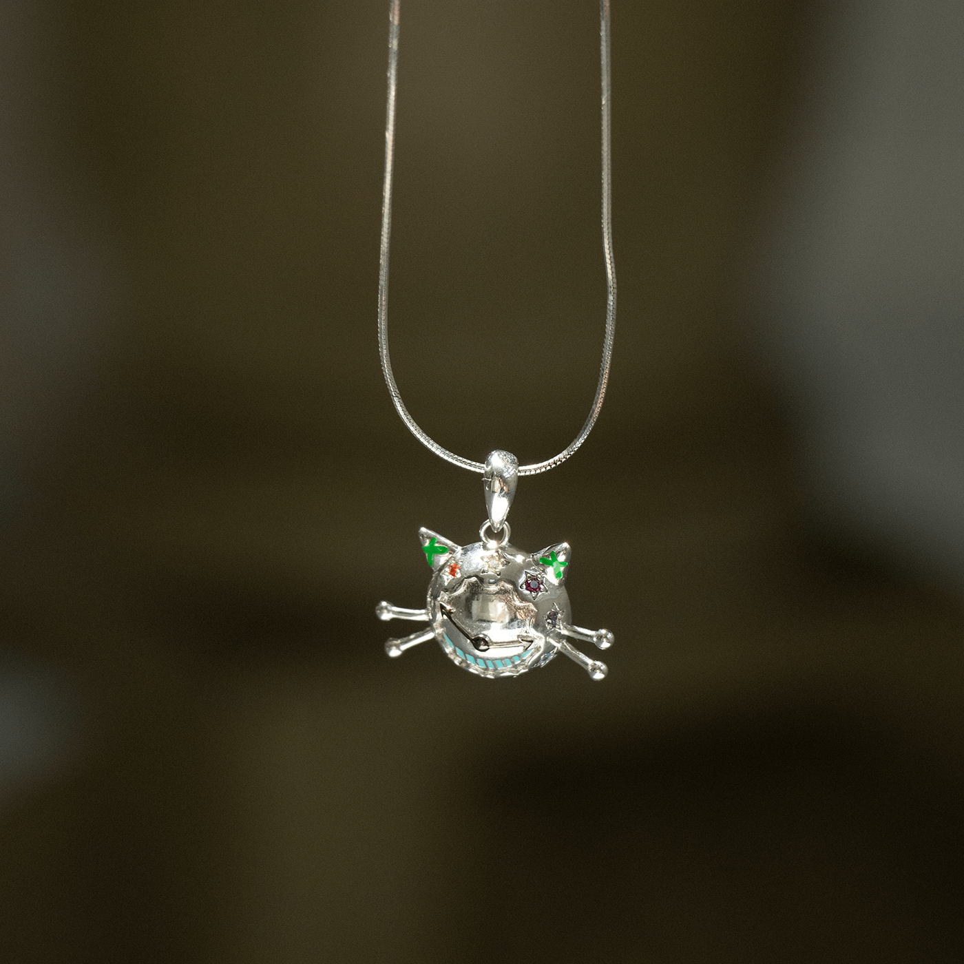 Charm - Sterling Silver Kitty Pendant - LETTUCE STUDIOS