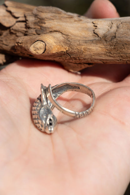 Ring - Sterling Vintage Porpoise Ring - Lettuce Goods