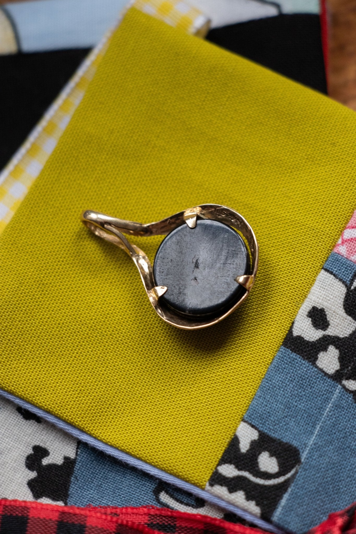 Charm - Vintage 14k Onyx Pendant - Lettuce Goods