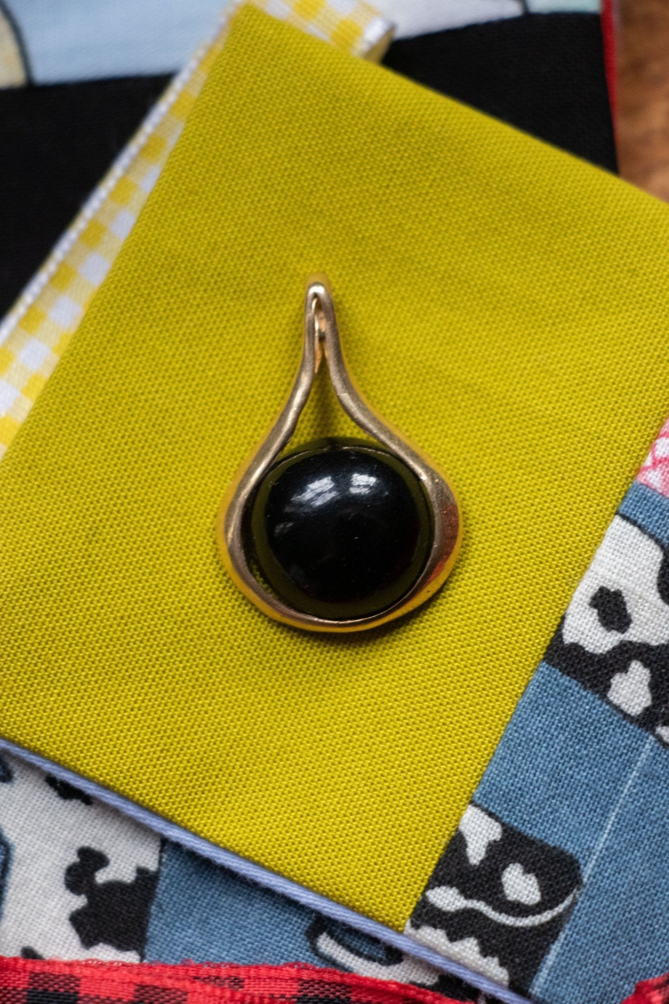 Charm - Vintage 14k Onyx Pendant - Lettuce Goods