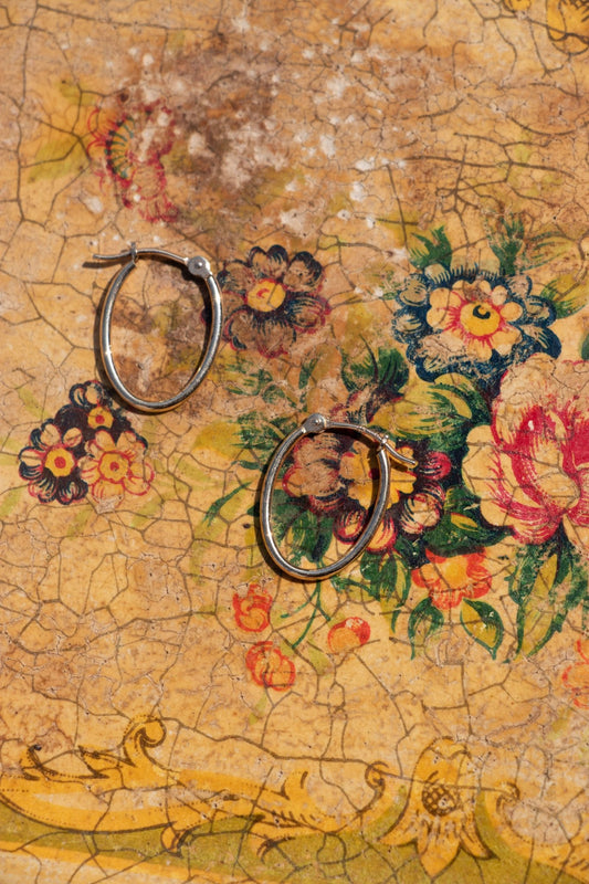Earrings - Vintage 14k Oval Hoop Earrings - 14karatdoll