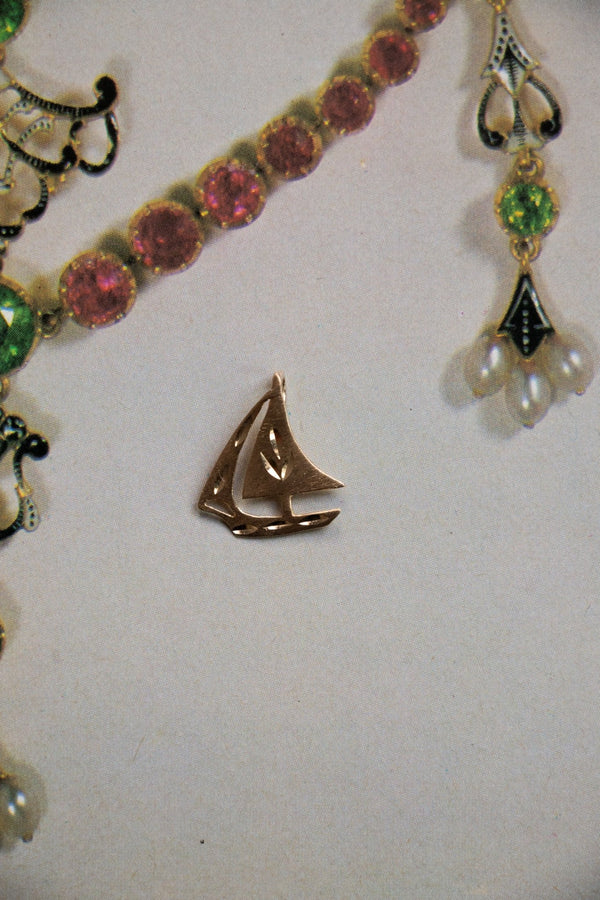 Charm - Vintage 14k Sailboat Charm - Lettuce Goods