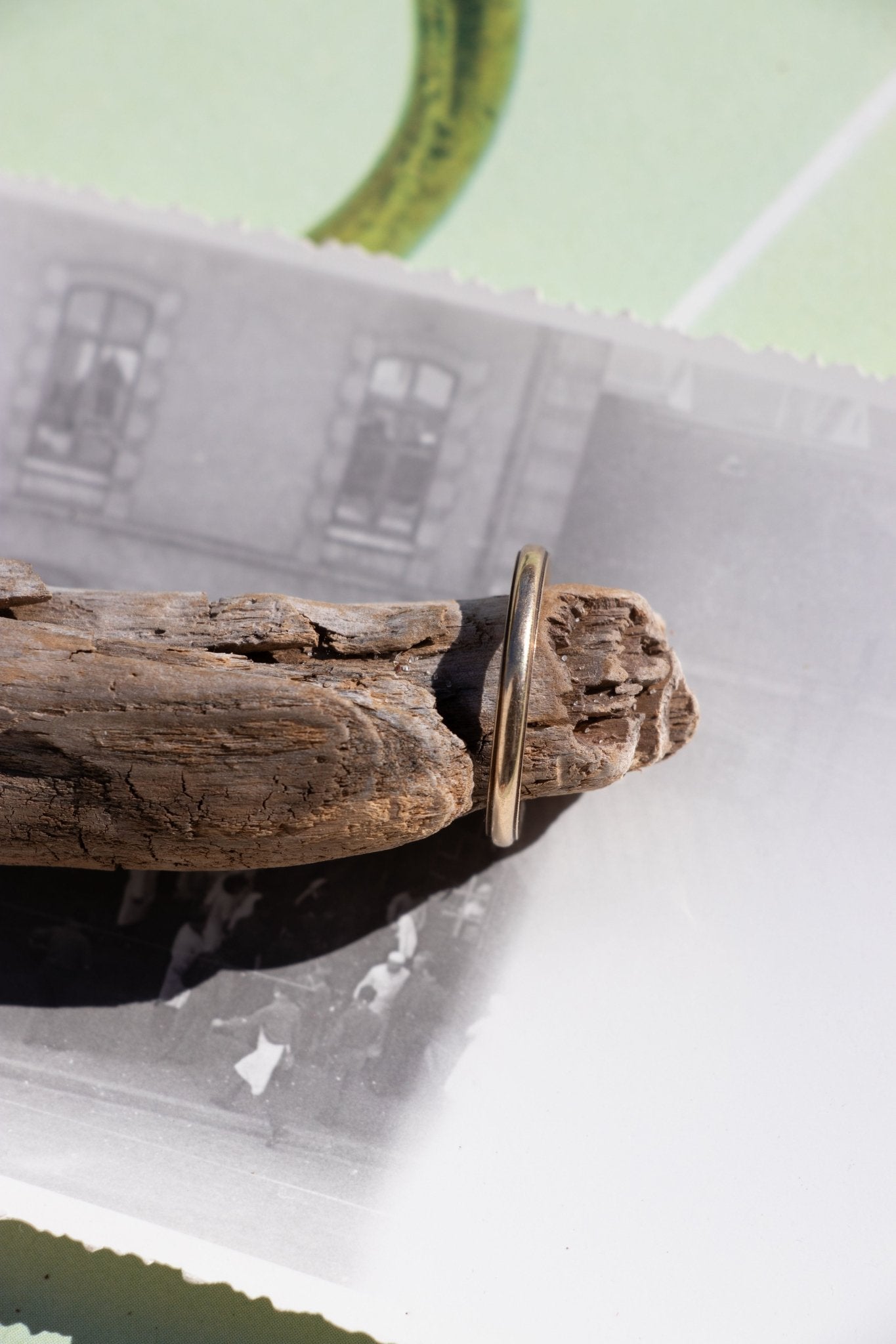 Ring - Vintage 14k Stepped Edge Band Ring - Lettuce Goods