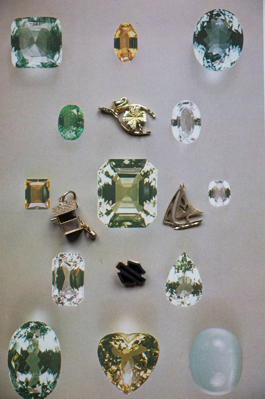 Charm - Vintage 14k Yellow Gold Sailboat Charm - Lettuce Goods