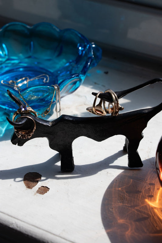  - Vintage Cast Iron Steer Statue - Lettuce Goods