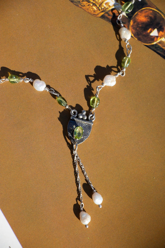 Necklace - Vintage Peridot & Pearl Sterling Necklace - Lettuce Goods