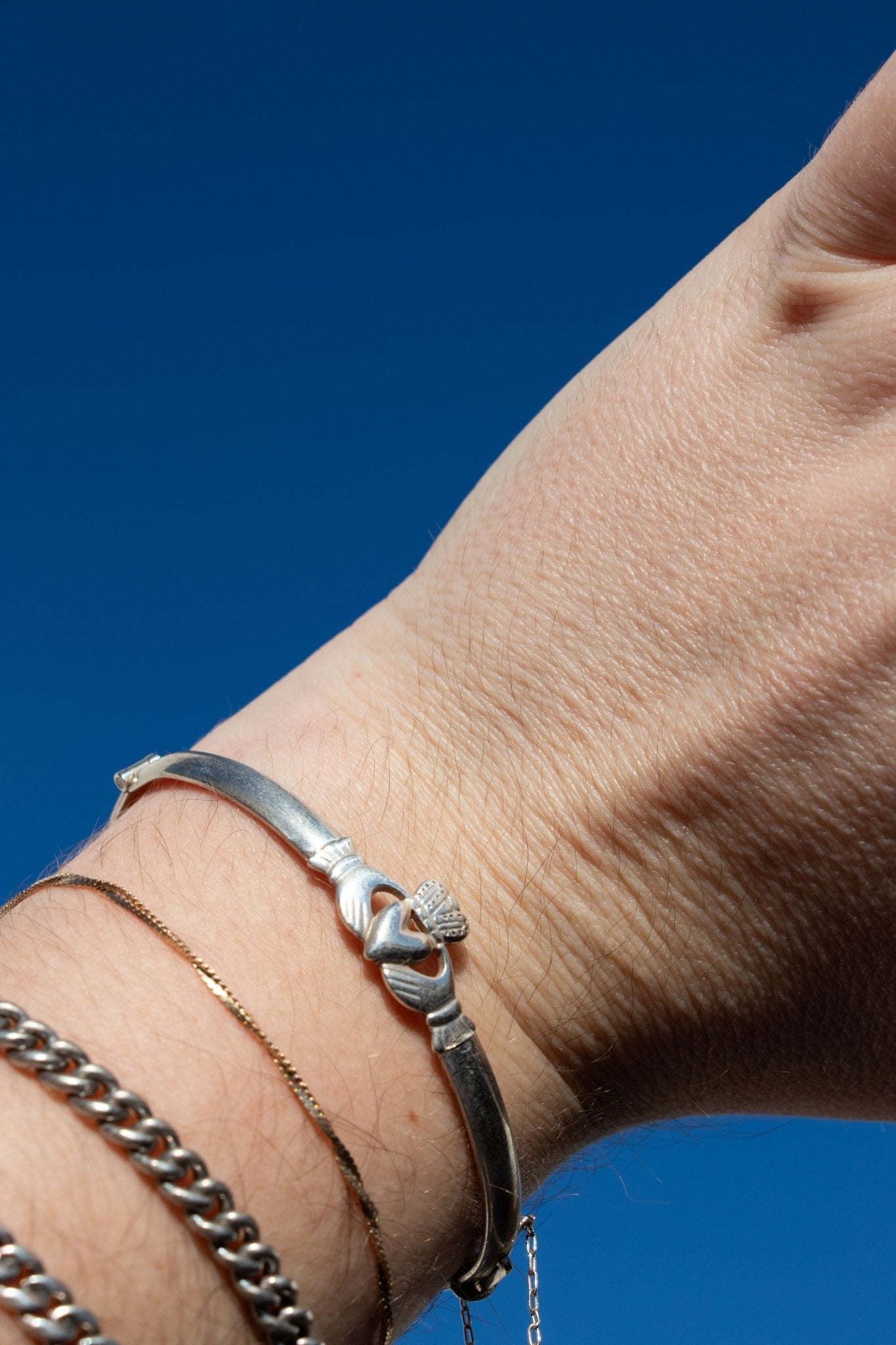 Bracelet - Vintage Sterling Claddagh Bangle Bracelet - Lettuce Goods