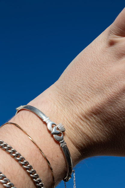 Bracelet - Vintage Sterling Claddagh Bangle Bracelet - Lettuce Goods