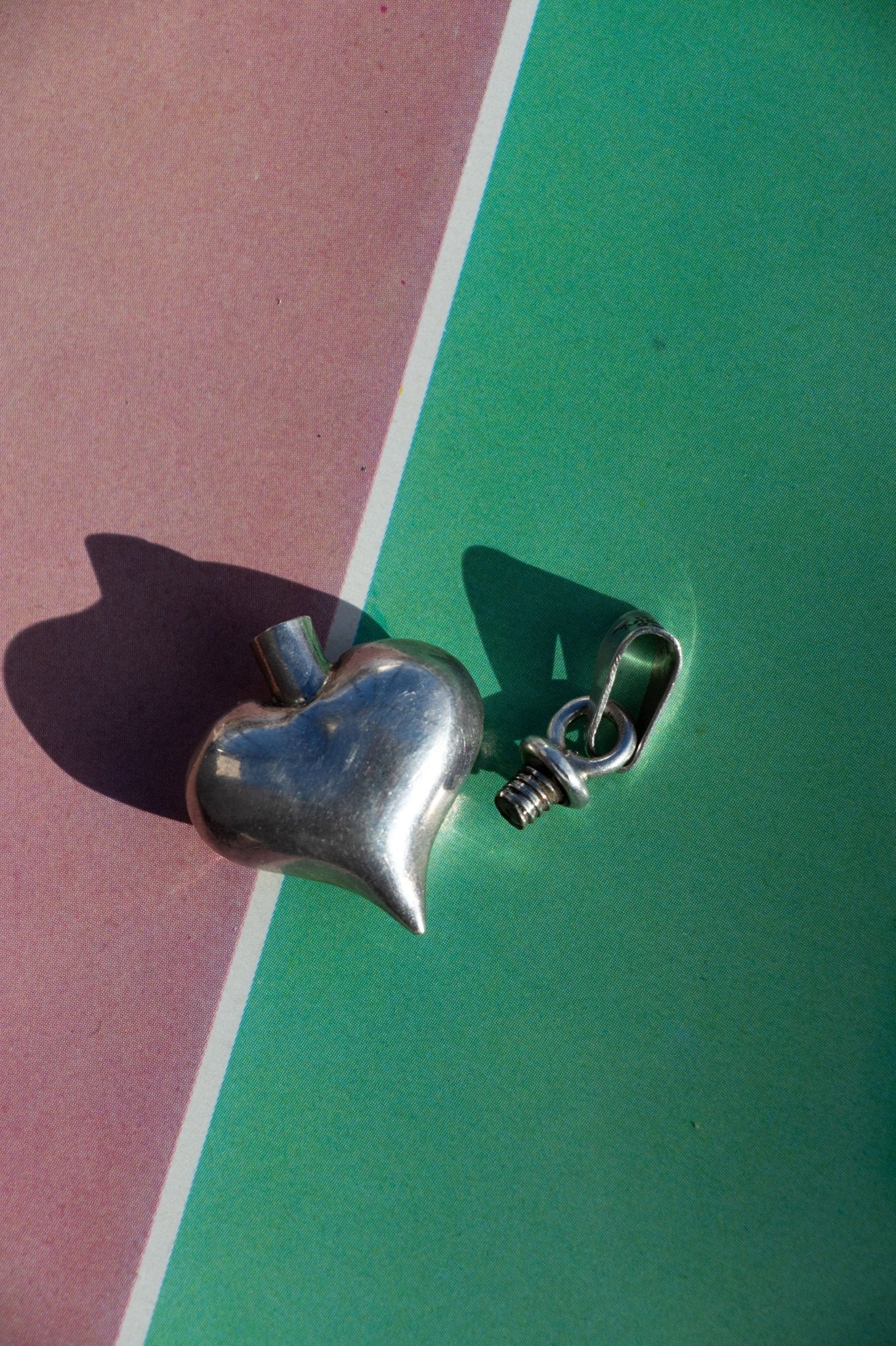 Charm - Vintage Sterling Silver Heart Shaped Vessel Pendant - Lettuce Goods